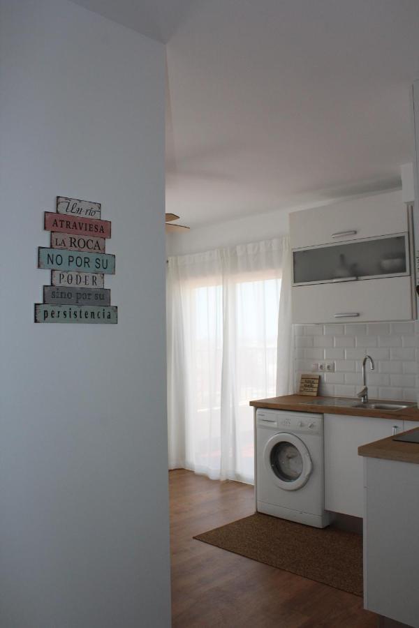 Beautiful Brand New 2 Bedroom Flat With Terrace Málaga Exterior foto